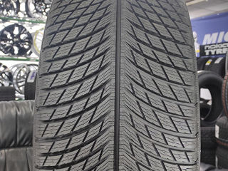 305/40 R21 + 285/45 R21 Michelin Pilot Alpin 5 NC0 - Porsche Cayenne 2024 foto 1