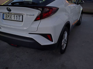 Toyota C-HR foto 3