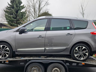 Renault Grand Scenic foto 3