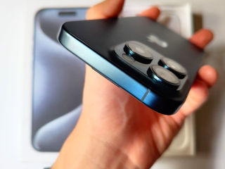 iPhone 15 Pro 1TB Blue Titanium foto 5