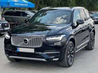 Volvo XC90 foto 1