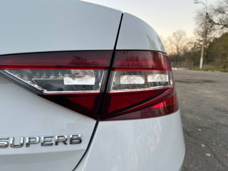 Skoda Superb foto 5