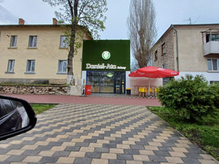 Orhei -- Centru, imobil comercial. foto 2