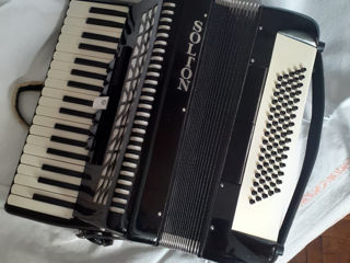 Vând Acordeon Solton