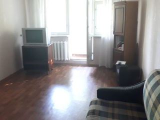 Apartament cu 2 camere, 44 m², Botanica, Chișinău foto 3