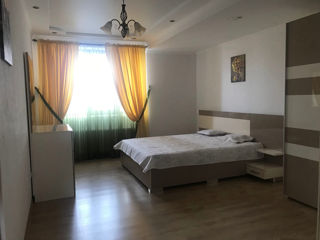 Apartament cu 2 camere, 76 m², Centru, Chișinău foto 7