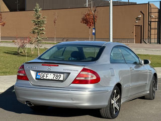 Mercedes CLK-Class foto 4