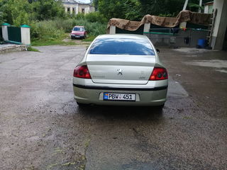 Peugeot 407 foto 3