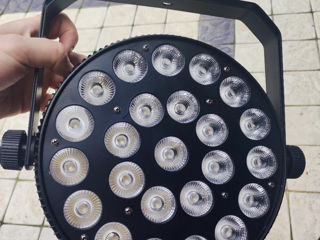 Led par 24x18 RGBWA+UV foto 5