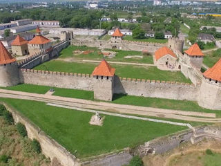 Экскурсия в Бендерскую крепость и в Тирасполь– 500 лей/чел, 5-6/20 человек, ежедневно