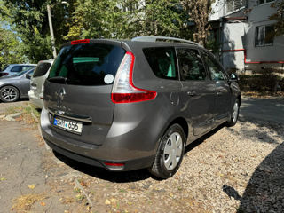 Renault Grand Scenic foto 5