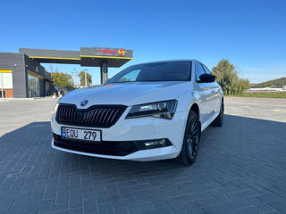 Skoda Superb foto 3