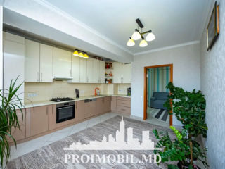 Apartament cu 2 camere, 81 m², Buiucani, Chișinău foto 2