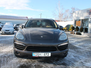 Porsche Cayenne foto 2