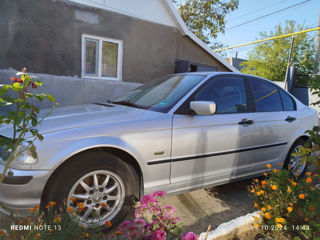 BMW 3 Series foto 6