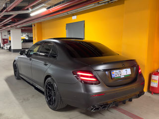 Mercedes E-Class foto 15