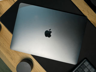 MacBook Air M1, 8GB RAM, 256GB SSD - starea perfectă foto 2