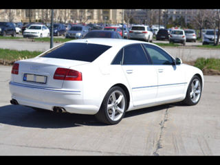 Audi A8 foto 3