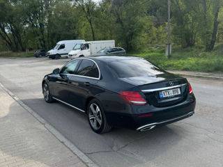 Mercedes E-Class foto 6