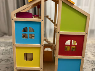 Casa pentru papusi cu set mobila, кукольный дом Melissa&Doug foto 2