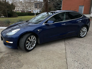 Tesla Model 3 foto 5