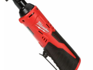 Milwaukee m12