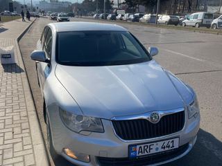 Skoda Superb foto 4