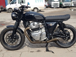 Triumph Royal Enfield