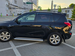 Toyota Rav 4 foto 3