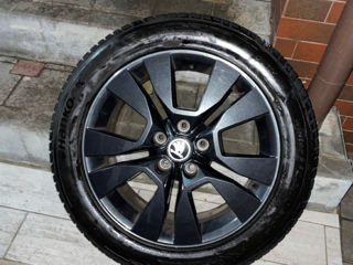 Set jante originale Skoda  +cauciucuri anul 2021, dimensiuni: 225/50 R17, de iarna Hankook foto 2