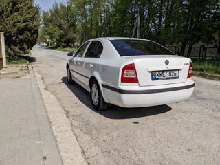 Skoda Octavia foto 4