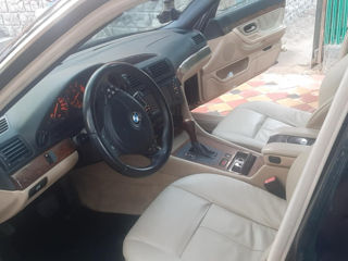 BMW 7 Series foto 7