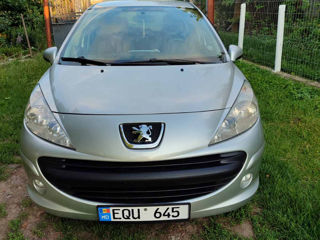 Peugeot 207 foto 6