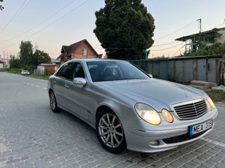 Mercedes E-Class foto 3