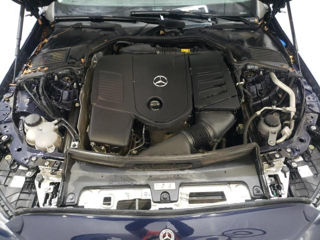 Mercedes C-Class foto 11