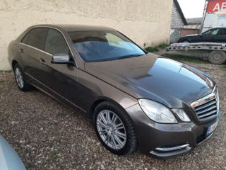 Mercedes E-Class foto 4