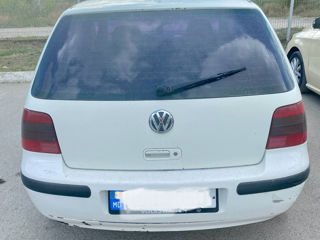 Volkswagen Golf foto 2