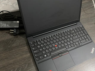 Lenovo ThinkPad E15 Gen2 ( AMD Ryzen 5 4500U, 16 Gb RAM, 512 SSD NVME) foto 3