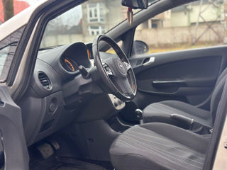 Opel Corsa foto 9