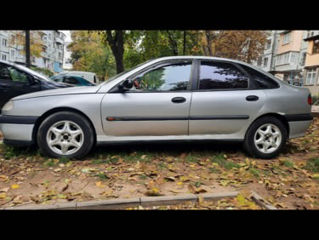 Renault Laguna foto 5