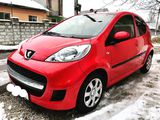 Peugeot 107 foto 1