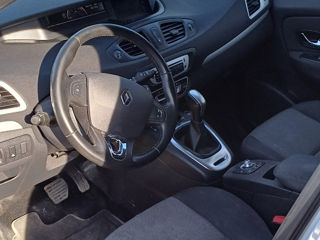 Renault Scenic foto 7