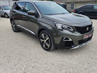 Peugeot 5008 foto 3