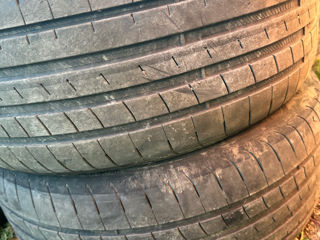 245/40R19 foto 1