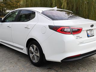 KIA Optima foto 2