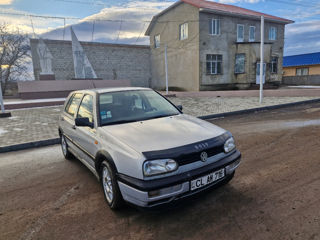 Volkswagen Golf foto 2