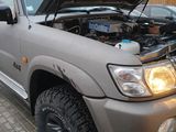 Nissan Patrol foto 8