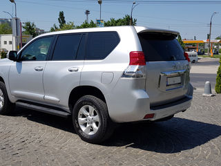 Toyota Land Cruiser Prado foto 4