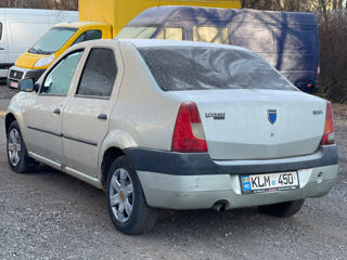 Dacia Logan foto 4