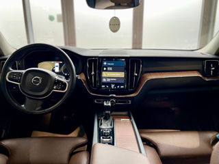 Volvo XC60 foto 12